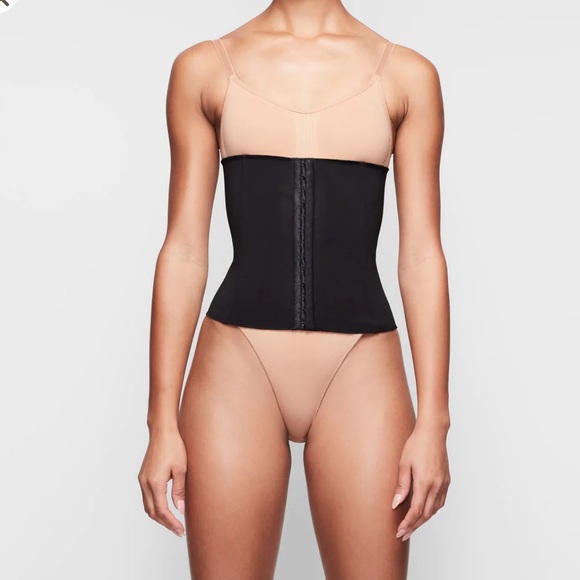 SKIMS Accessories New Skims Waist Trainer Onyx Poshmark